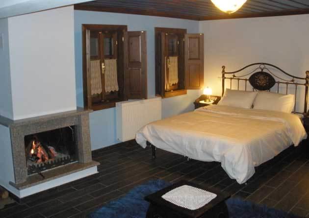 Hotel Dryades Negades Экстерьер фото
